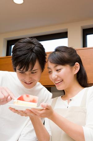 結婚指輪の選び方と広島市中区本通りの専門店での実物確認方法をご紹介します